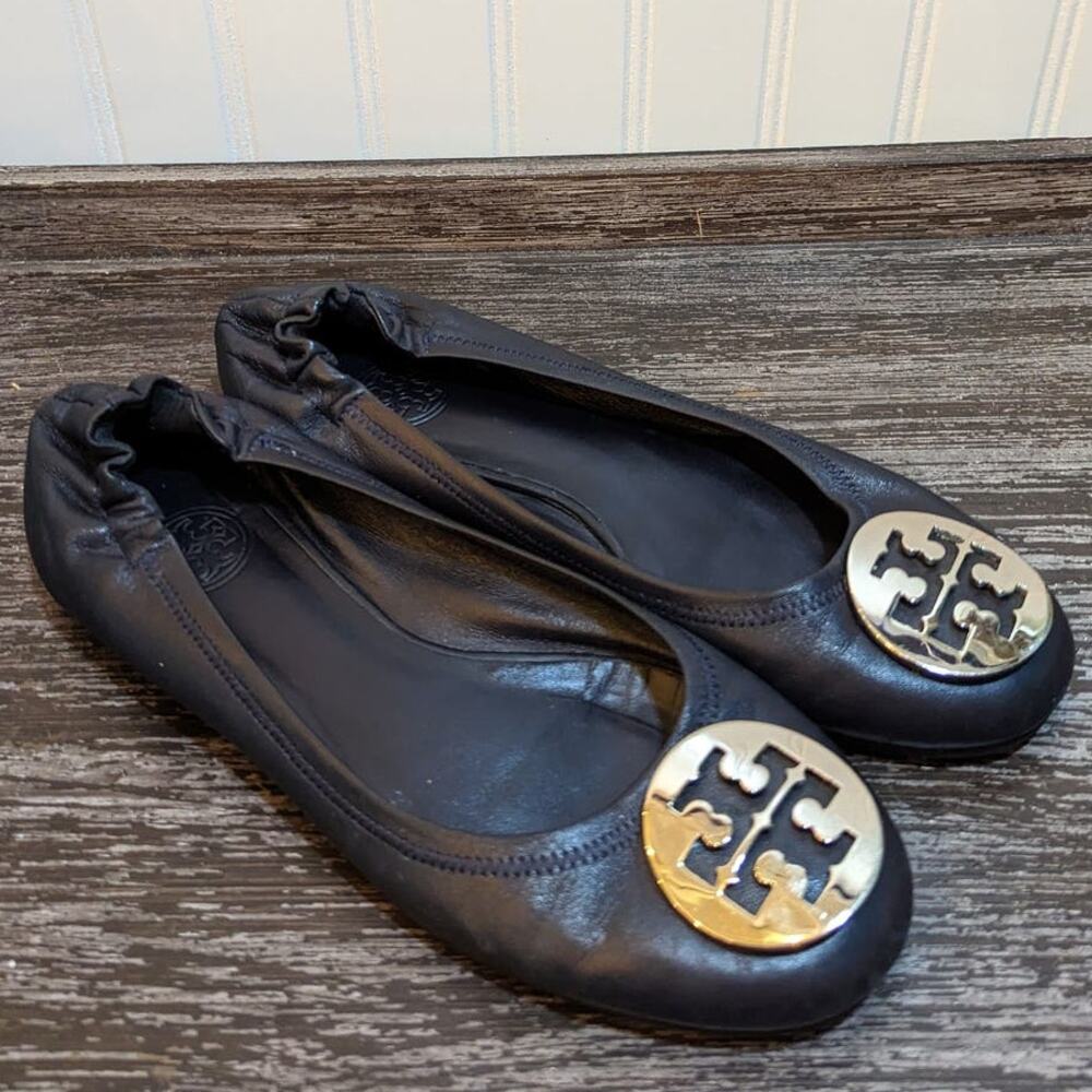 Tory Burch Minnie Travel Flats Navy/Silver Logo Size 8 M